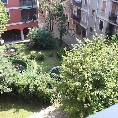 Lambratehouse - Milão